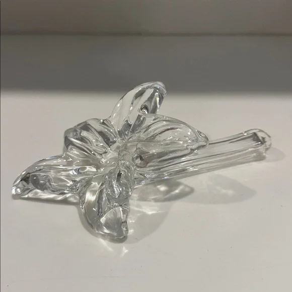 VINTAGE Hand Blown Clear Glass Lily Flower Shaped Single Bud Vase 7 inch - Picture 2 of 4